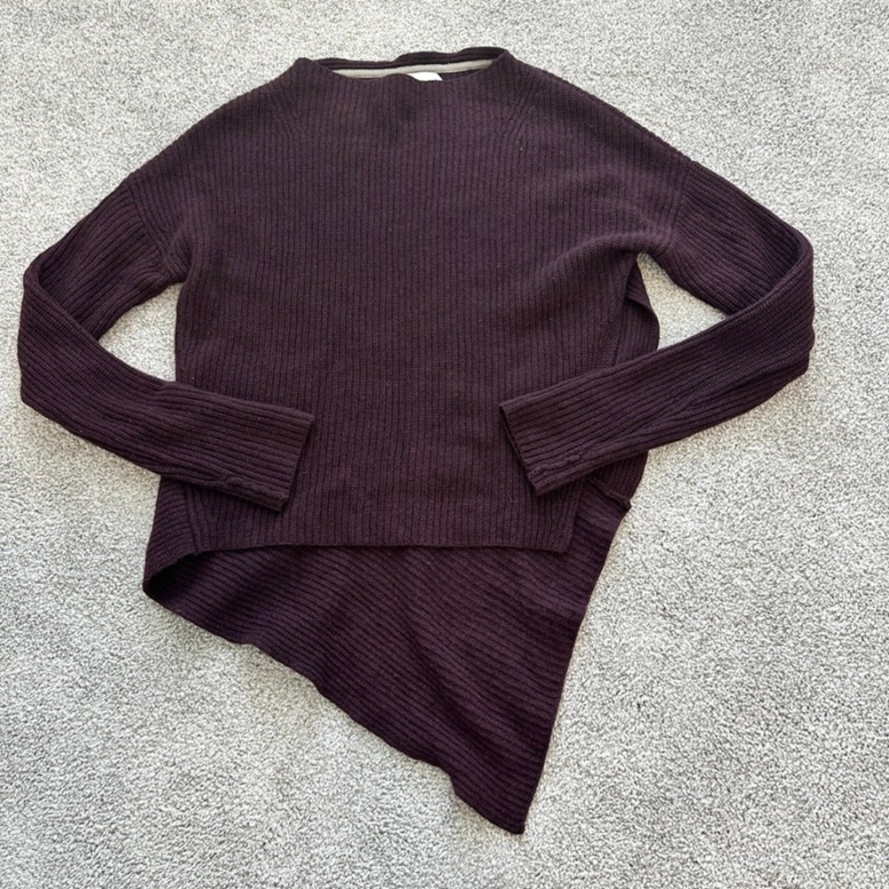 Brochu Walker Sweater Size‎ Small Wool Cashmere Purple Asymmetrical Ribbed